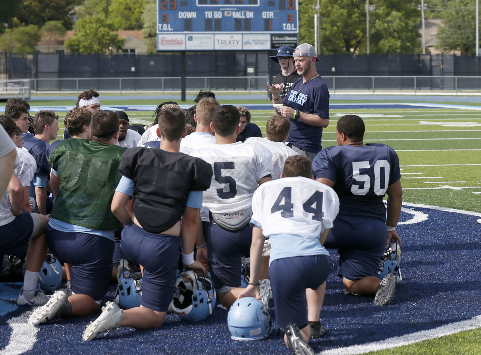 No. 10 Class 6AII: Bartlesville Bruins